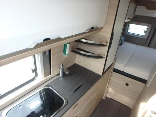 Knaus BoxLife Pro 600 MQ 14250km on the odometer photo: 19
