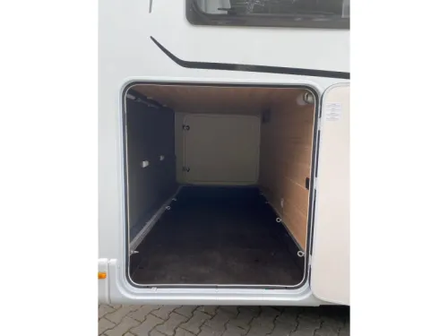 Dethleffs Globebus T 6 - Tall refrigerator  photo: 3