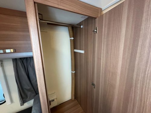 Weinsberg CaraOne 390 QD photo: 19