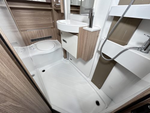 B&uuml;rstner Lyseo M Harmony Line 660 Franz&ouml;sisches Bett/Automatik/2020! Foto: 12