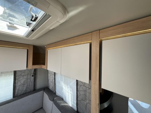 Knaus Sport 450 FU FRENCH BED-MOVER-NEW photo: 9