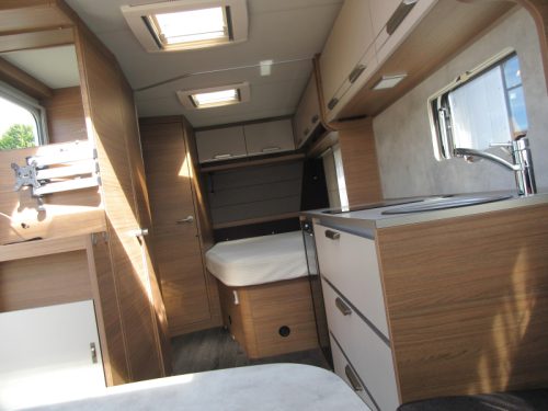 Knaus Sport E-Power Selection 500 UF SEHR GEPFLEGT Foto: 2
