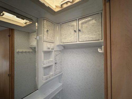Hobby De luxe Easy 440 SF incl mover et auvent photo : 12