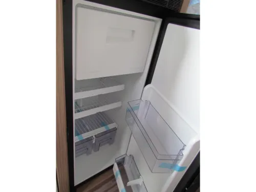Malibu Diversity GT Skyview 640 LE K Single Beds, Automatic photo: 7