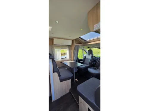 Sunlight T 65 T65 sch&ouml;ner 4-Personen-Wohnmobil Foto: 17