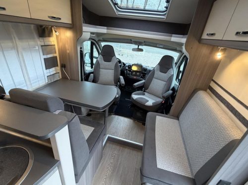 Hobby Optima Ontour T 70 E Lits Jumeaux Grande Salle de Bain Auvent photo : 12