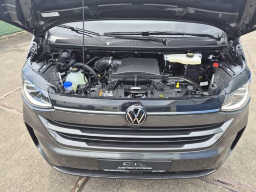 Volkswagen Transporter Caravelle 8-person Pano 4m photo: 9