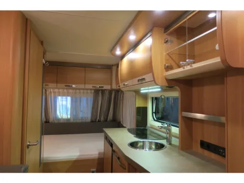 Knaus Sudwind 420 QD VOLAUTO.MOVER+VORZELT Foto: 5