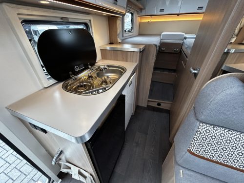 Laika Compact V 9 Single beds/6.60m/2021 photo: 10
