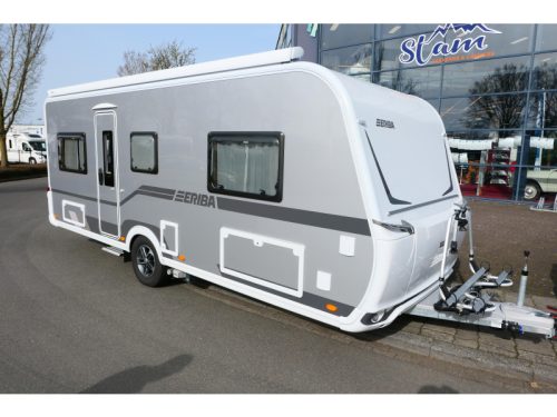 Eriba Nova 530 Einzelbett sehr luxuri&ouml;s Foto: 1