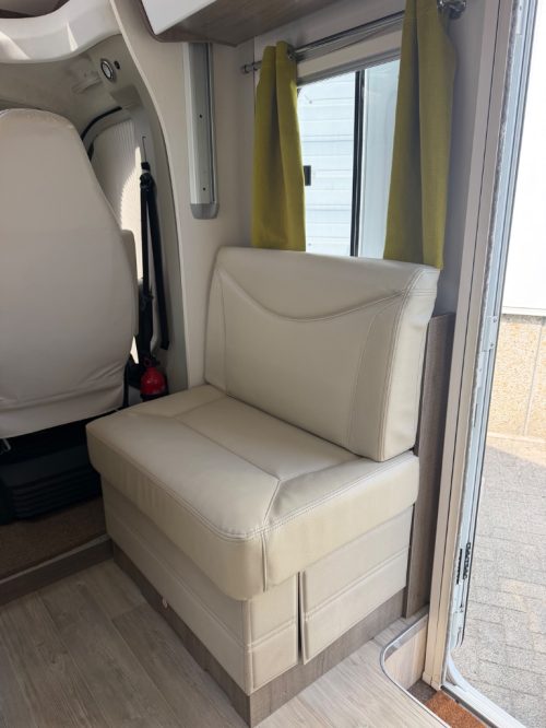 BAVARIA T746C photo: 23
