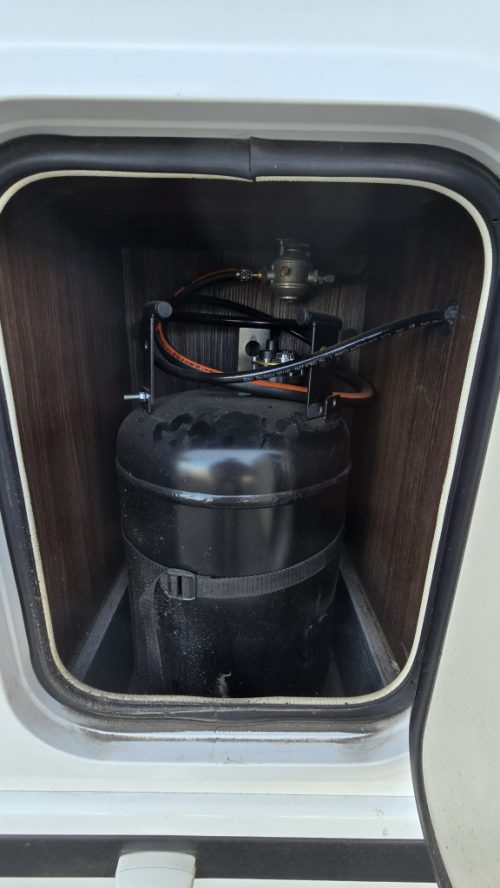 Benimar Tessoro 486 photo: 12