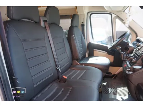 Peugeot Boxer 600 5 berths photo: 12