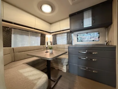 Hobby De Luxe 540 UL single beds / mover photo: 11