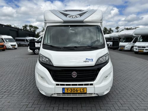 P.L.A. Camper Plasy 63 HP Transverse bed/Lift bed/2016/6.2M photo: 22