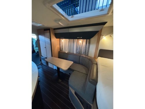 Knaus Sport en Fun 480 QL Mover Cassette awning photo: 8