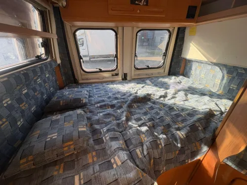 Adria Twin 560 560,Fixed bed,Air conditioning  photo: 16