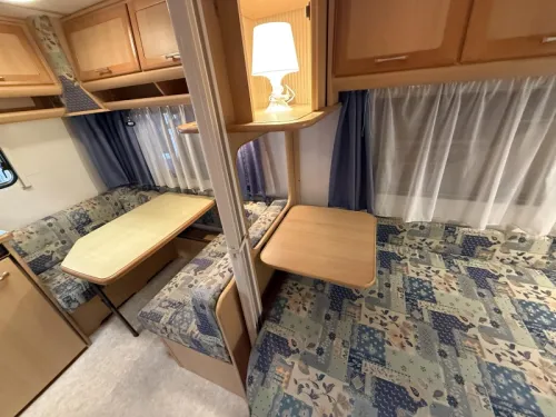 TEC Travel King 390 ATF TRAIN SEATING FIXED BED AWNING photo: 5