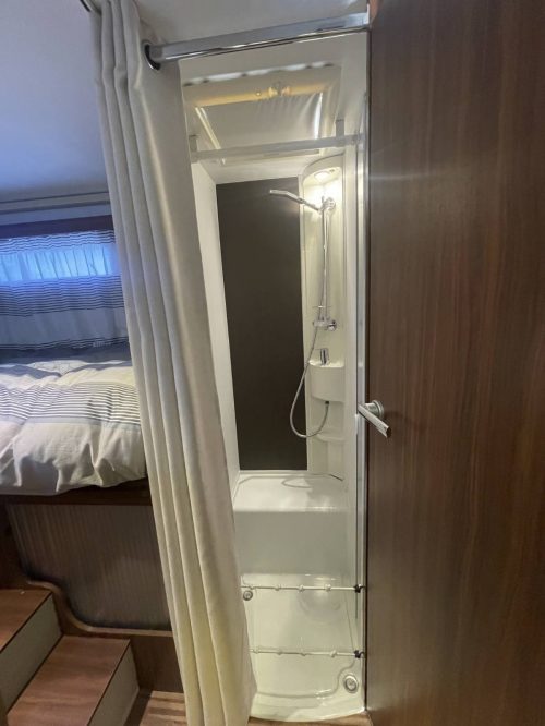 Adria Matrix M670sl photo: 23