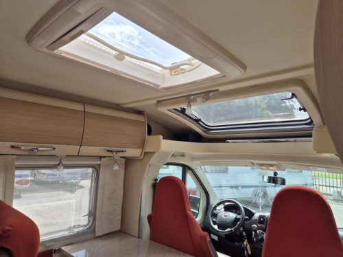 B&uuml;rstner Fiat NEXXO 660 French bed, Air conditioning + awning 2nd owner photo: 9