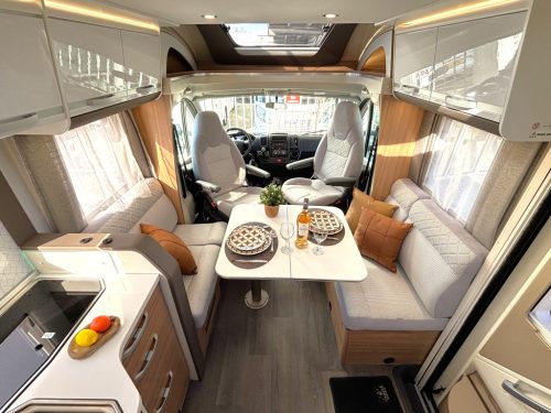 Adria Matrix Plus 670DC QUEENSBED + POP-TOP ROOF + FACE TO FACE photo: 1