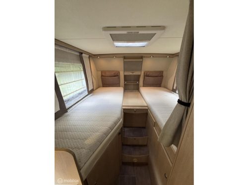 B&uuml;rstner Travel Van T 620 Fiat 2.3 130ch Euro 5 | Lits jumeaux | Douche/WC | Garage | 72 000 km | EXCELLENT &Eacute;TAT photo : 2