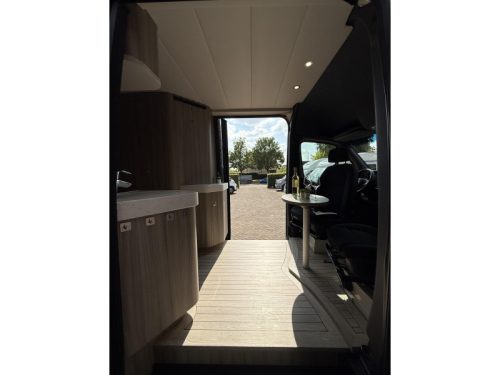 Innova Roadtrip 695 Sprinter 4x4 V6 photo: 12