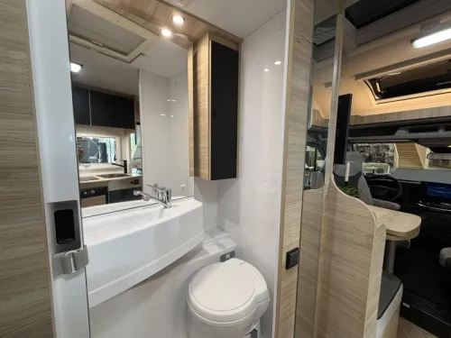 Chausson Sport Line S 697 Single beds / Automatic photo: 14