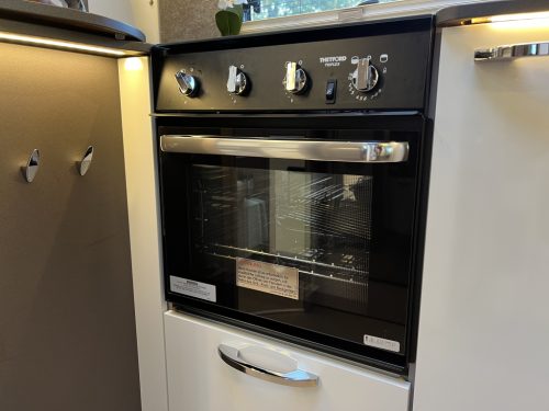 B&uuml;rstner Lyseo 684G HARMONY LINE HEFBED+9T AUTOMAAT FIAT 8 Foto: 8