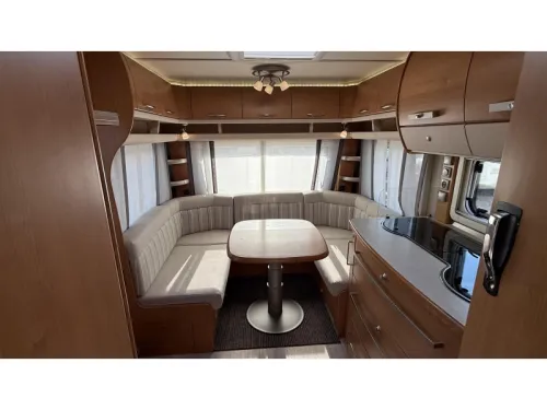 Fendt Saphir 465 SFB French bed dinette toilet photo: 1