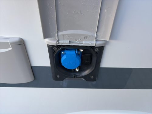 Adria Adora 613 UL Mover/Airco/Floor heating photo: 15