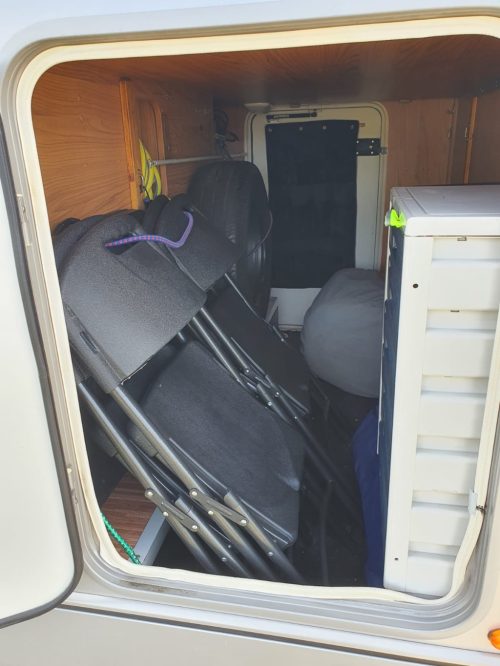 Fiat Ducato B&uuml;rstner Aviano i 650, 2 paneles solares Control de crucero Aire acondicionado de techo foto: 17