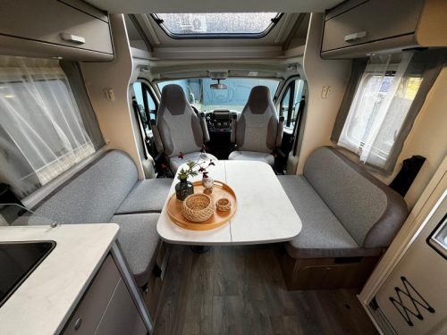 Carado T459 - Face to Face seating photo: 6