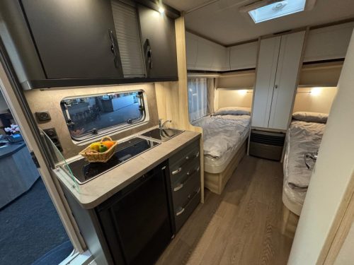 Hobby De Luxe 460 LU SPECIAL PRICE! photo: 1