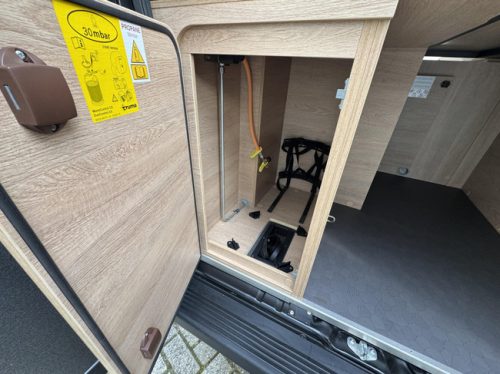 mooveo Van 63 EB Automaat Super luxe 180pk Foto: 11