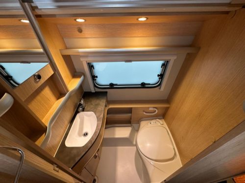 Eriba Touring Triton 430 60 Years Edition photo : 8
