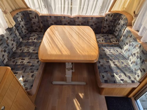 Chateau Calista 450 - Mover - Awning - photo: 4