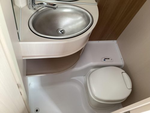 Dethleffs C'Joy 460 LE photo: 10
