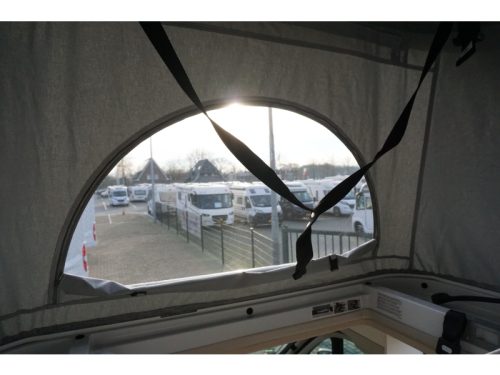 Eura Mobil Van 635 HB Aufstelldach - el. Hubbett 1. Besitzer Foto: 21