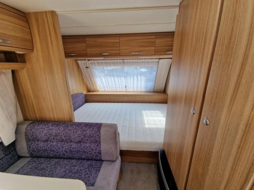 Caravelair Allegra 420 4 person photo: 4