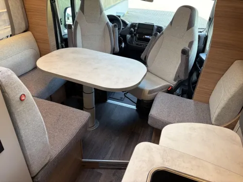 Knaus L!ve Ti 650 MEG Low single beds 180hp photo: 11