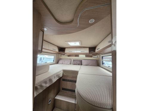 Carthago C-Tourer I 148 LE Winterisolierung, Off Grid Foto: 8