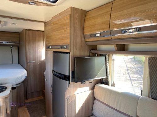 Rapido S6 640 F Queensbett nur 6,50m Foto: 9