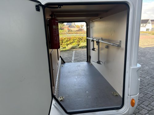 Forster T 699 EB Autom.160 PS, Klimaanlage, TV Foto: 19