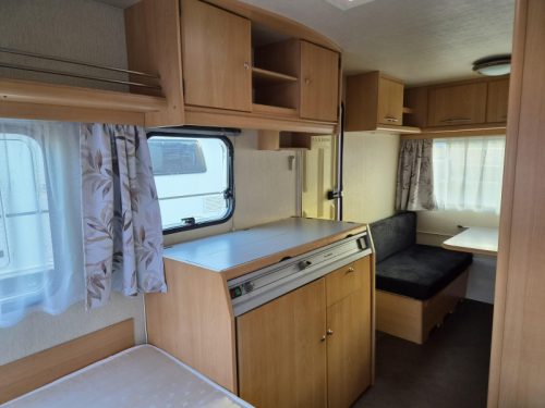 Adria Unica A 430 DD - Voortent -  foto: 10
