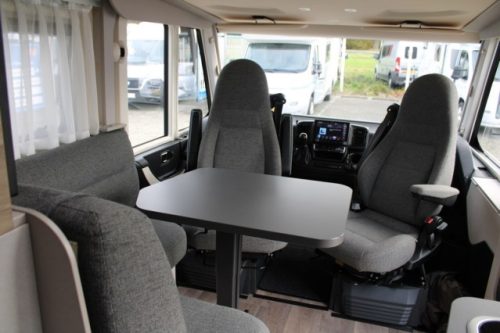 Int&eacute;gral l&eacute;ger jeune Hymer Exsis I 580 Pure 9G Tronic AUTOMATIQUE lits jumeaux (58 photo: 24