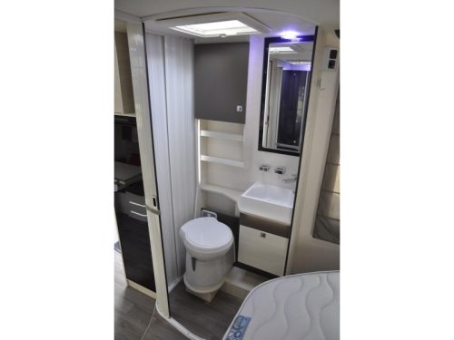Challenger Mageo 378 XLB face to face xl queen bed photo: 18