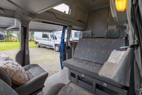 VOLKSWAGEN CALIFORNIA Foto: 19