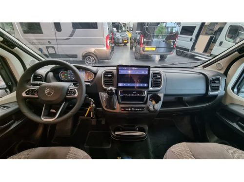 P&ouml;ssl Roadstar 600 L photo: 15