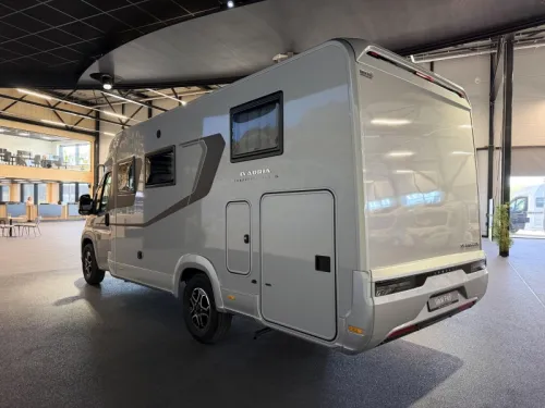 Adria Compact Supreme DL automatic / single beds photo: 4